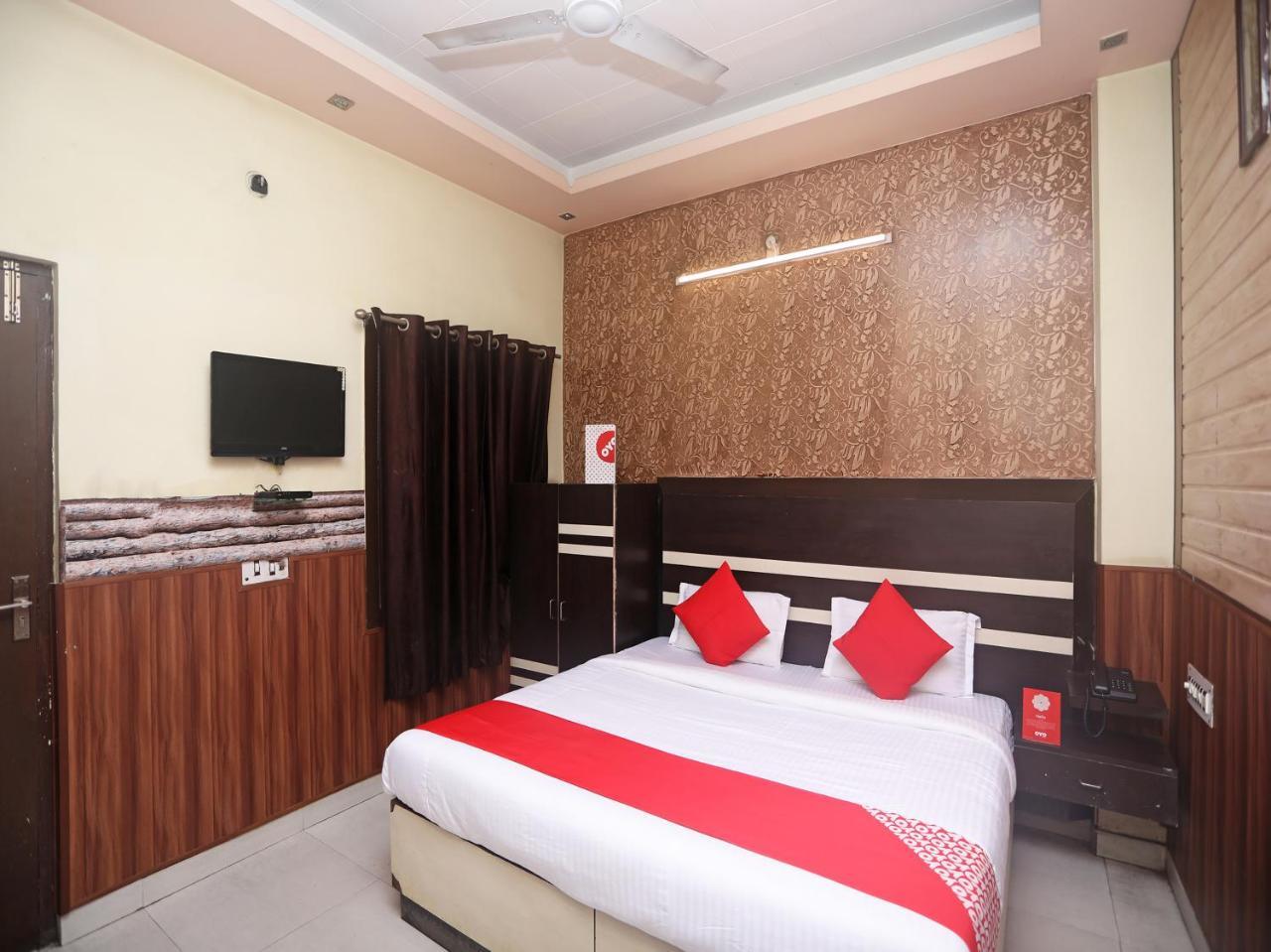 Vaccinated Staff- Oyo 18541 Hotel Haridev Roorkee Екстер'єр фото